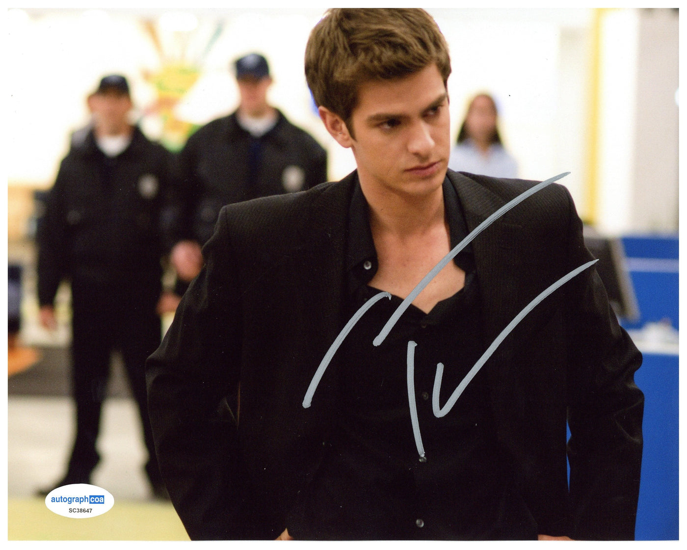 ANDREW GARFIELD SIGNED 8X10 PHOTO Social Network Autographed AutographCOA