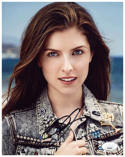 Anna Kendrick Signed 8x10 Photo Pitch Perfect Autographed JSA COA 2