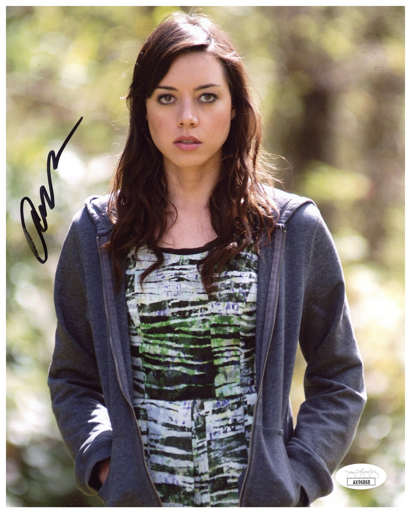 Aubrey Plaza Signed 8x10 Photograph Parks and Recreation Autographed JSA COA 2