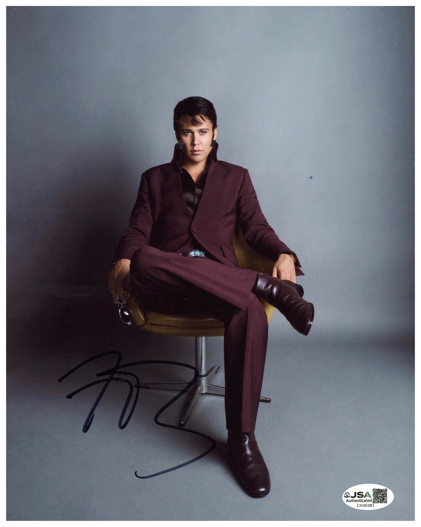 Austin Butler Signed 8x10 Photo Elvis Autographed JSA COA 5