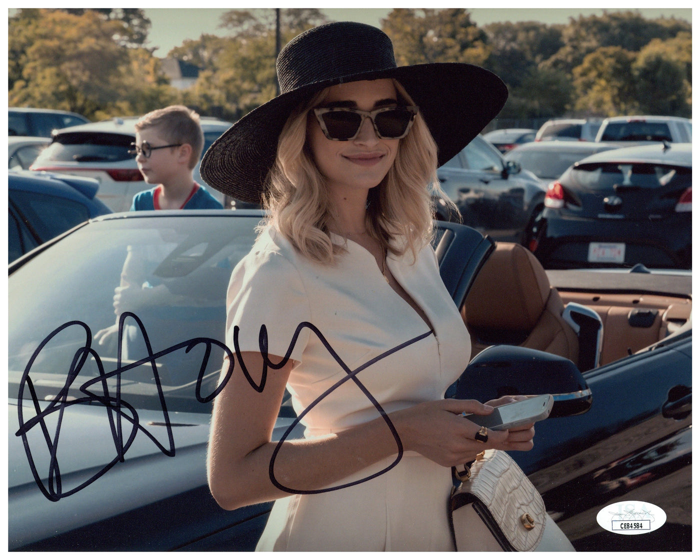 Brianne Howey Signed 8x10 Photo Ginny & Georgia Autographed JSA COA 2