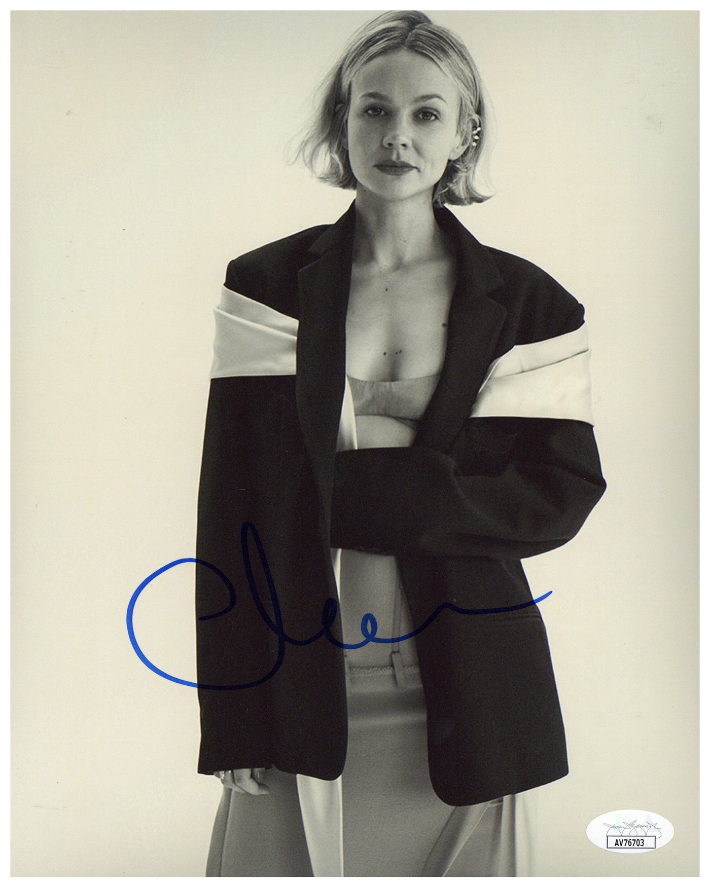 Carey Mulligan Signed 8x10 Maestro Photo Autographed JSA COA