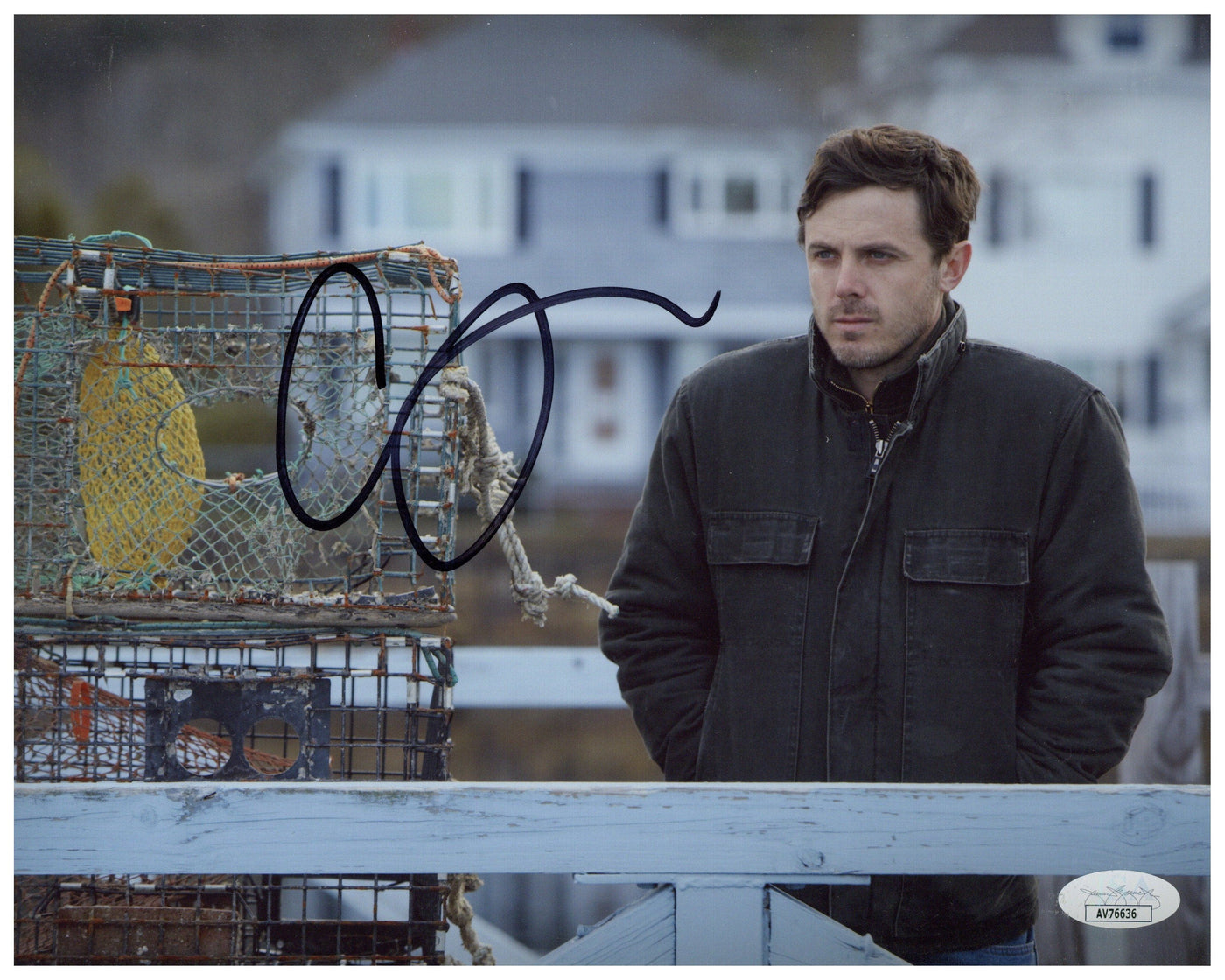 Casey Affleck Signed 8x10 Photo Manchester by the Sea Autographed JSA COA