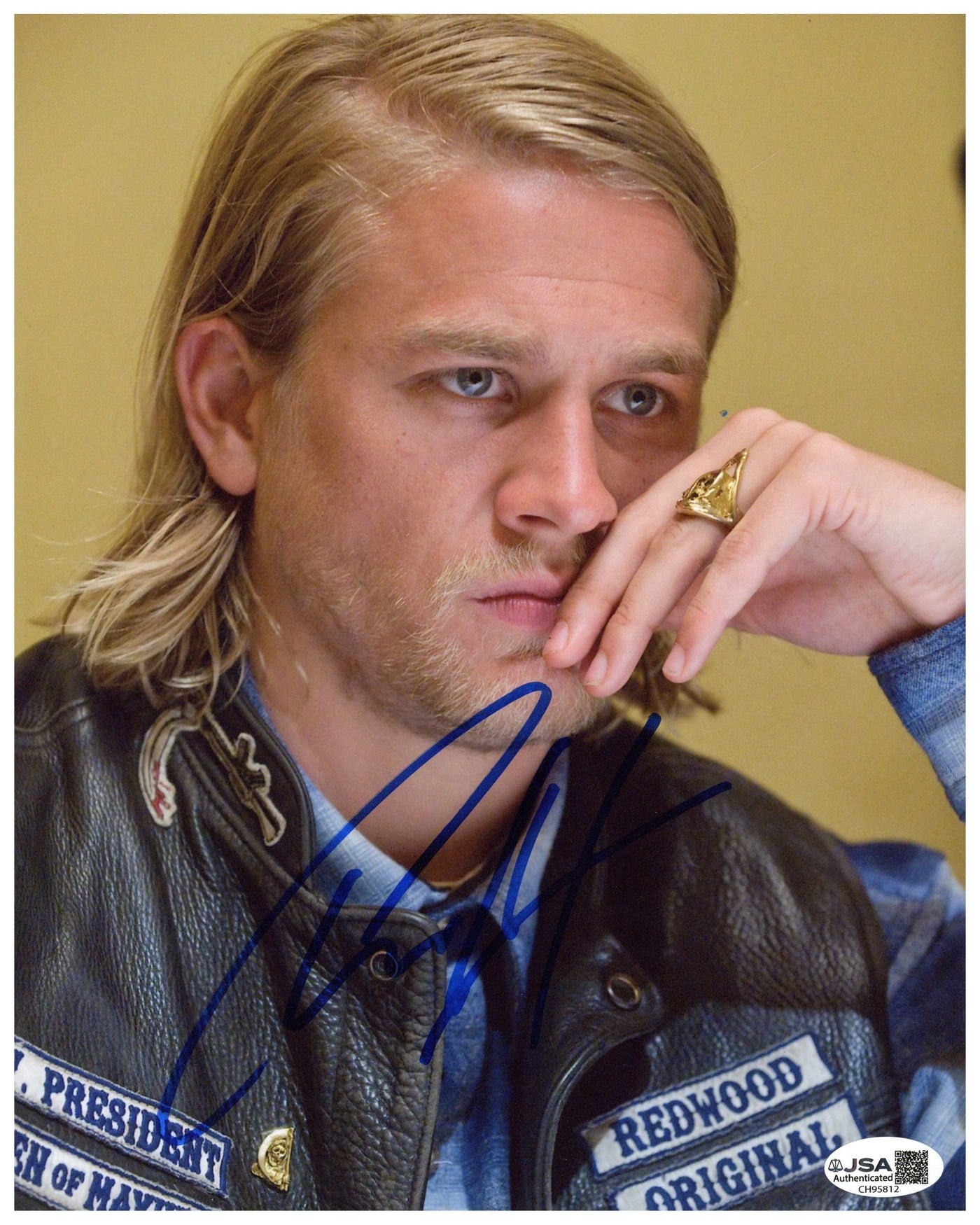 Charlie Hunnam Signed 8x10 Photo Sons of Anarchy Jax Autographed JSA COA 4