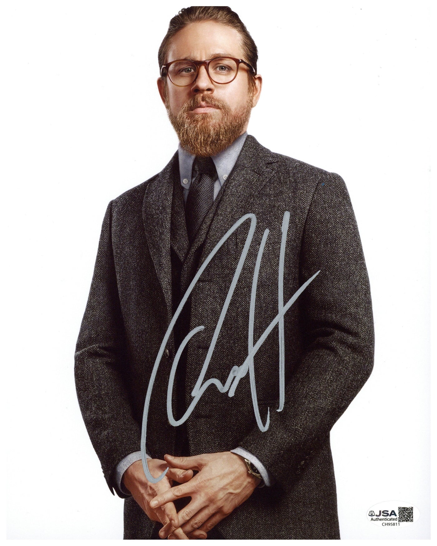 Charlie Hunnam Signed 8x10 Photo The Gentleman Autographed JSA COA