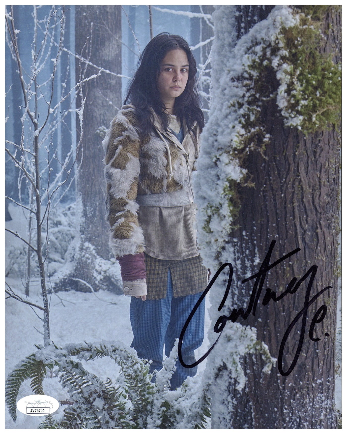 Courtney Eaton Signed 8x10 Photo Yellowjackets Lottie Autographed JSA COA