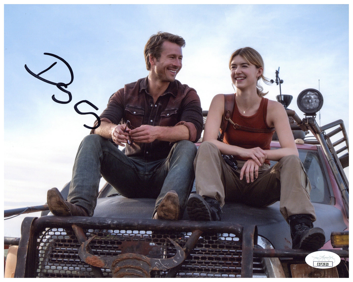 Daisy Edgar-Jones Signed 8x10 Photo Twister Autographed JSA COA #2