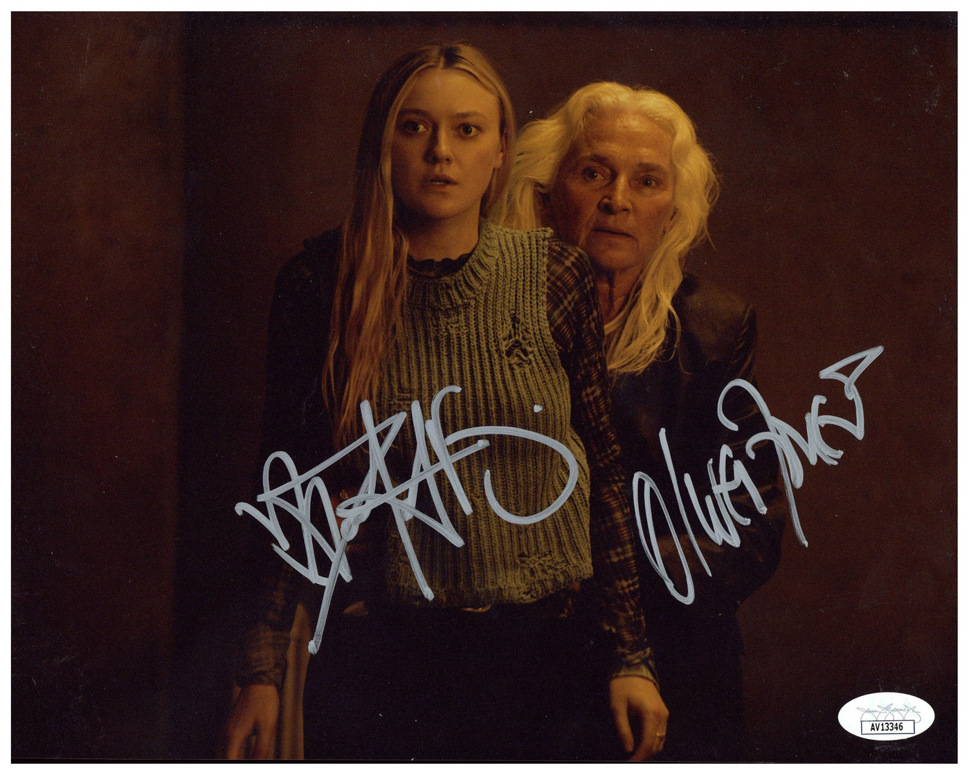 Dakota Fanning & Olwen Fouere Signed 8x10 Photo The Watchers Autographed JSA COA