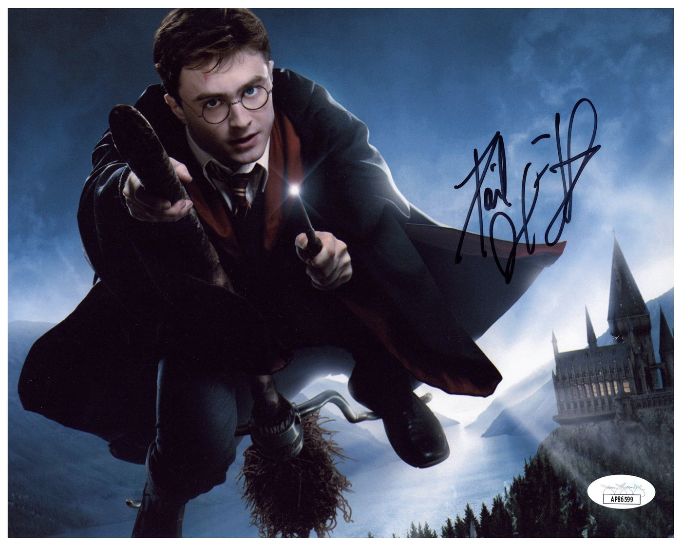 Daniel Radcliffe Signed 8x10 Photo Harry Potter Autographed JSA COA