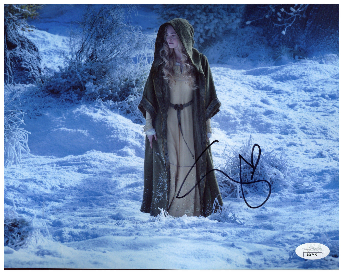 Elle Fanning Signed 8x10 Photo Maleficent Film Autographed JSA COA