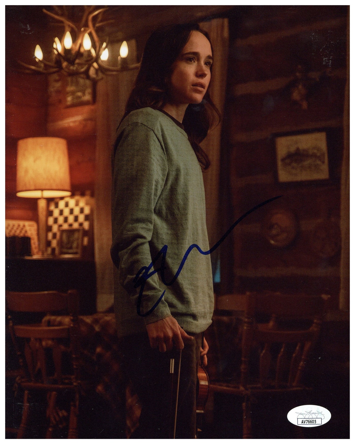 Elliot Page Signed 8x10 Photo The Umbrella Academy Autographed JSA COA #5