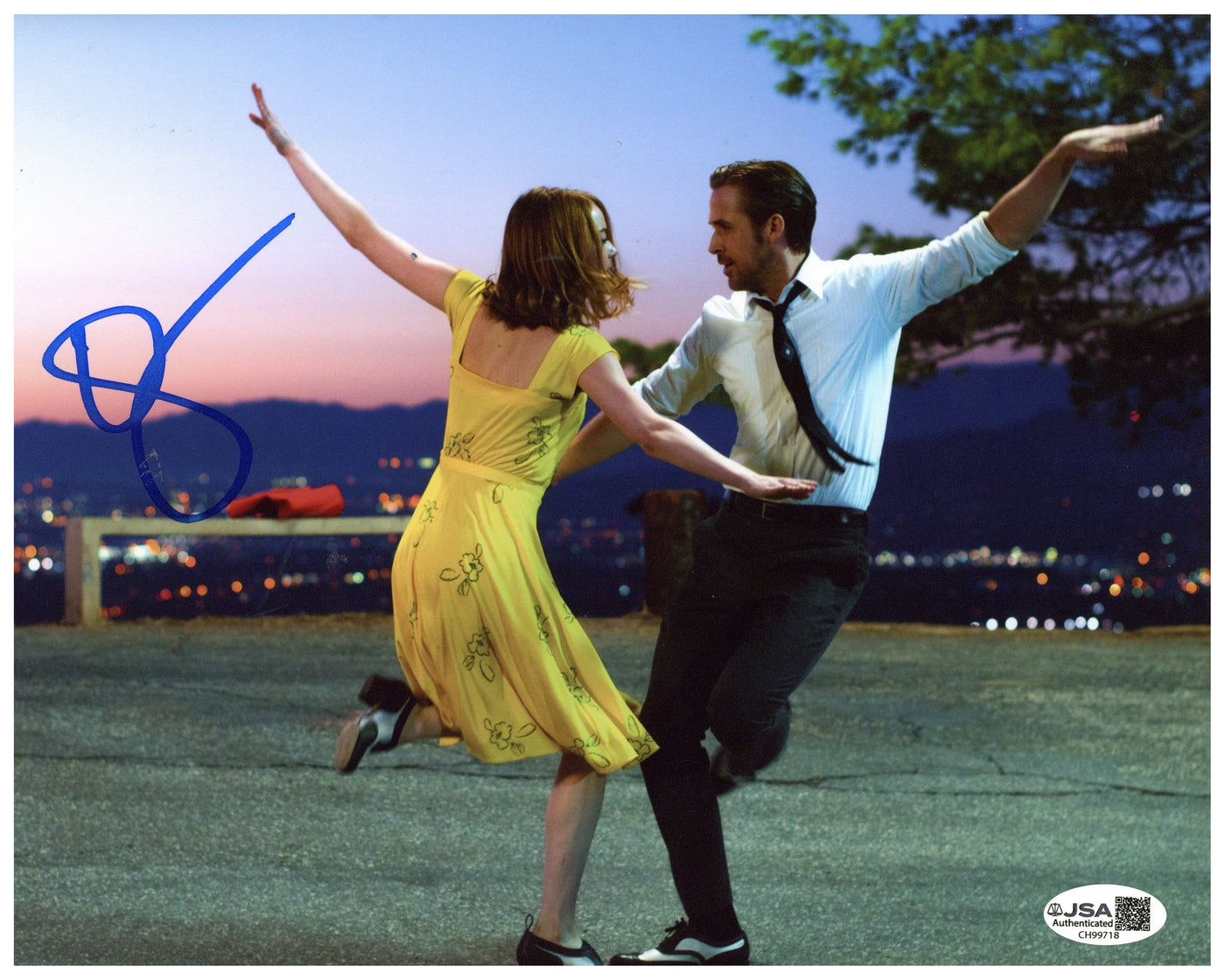 Emma Stone Signed 8x10 Photo La La Land Autographed JSA COA 2