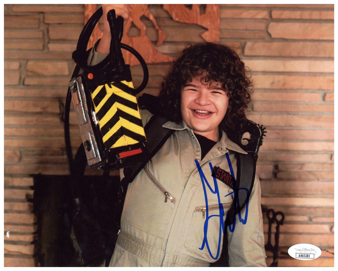 Gaten Matarazzo Signed 8x10 Photo Stranger Things Dustin Autographed J gaten-matarazzo-signed-8x10-photo-stranger-things-dustin-autographed-j