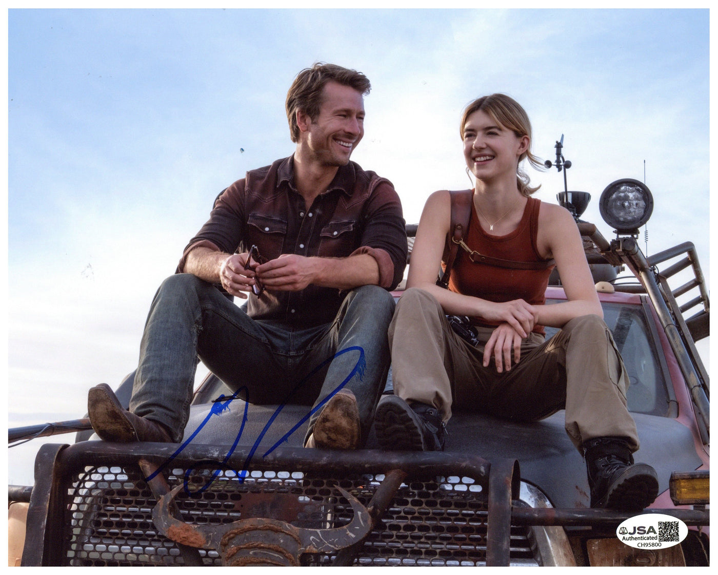 Glen Powell Signed 8x10 Photo Twisters Autographed JSA COA 2