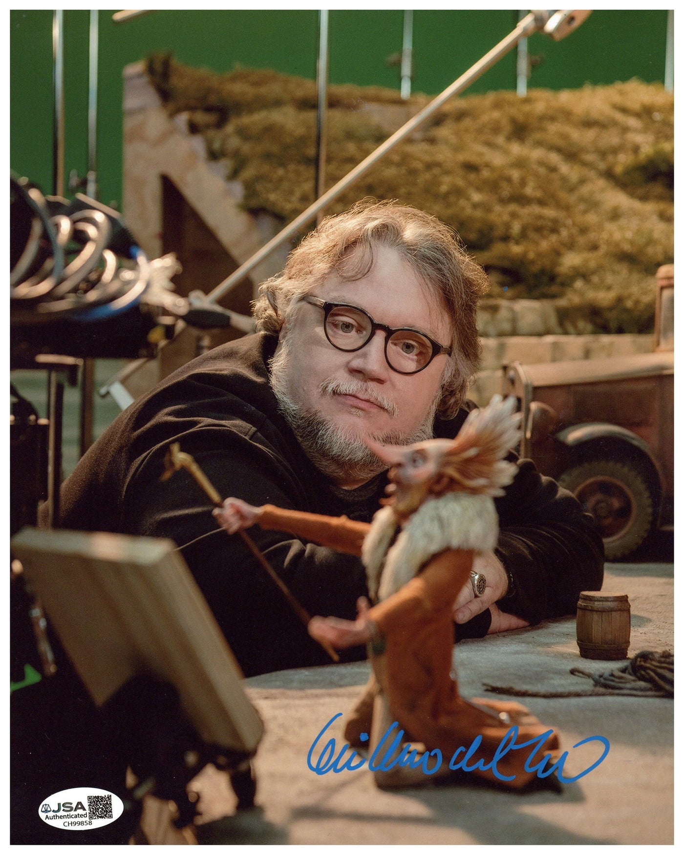 Guillermo del Toro Signed 8x10 Photo Director Autographed JSA COA