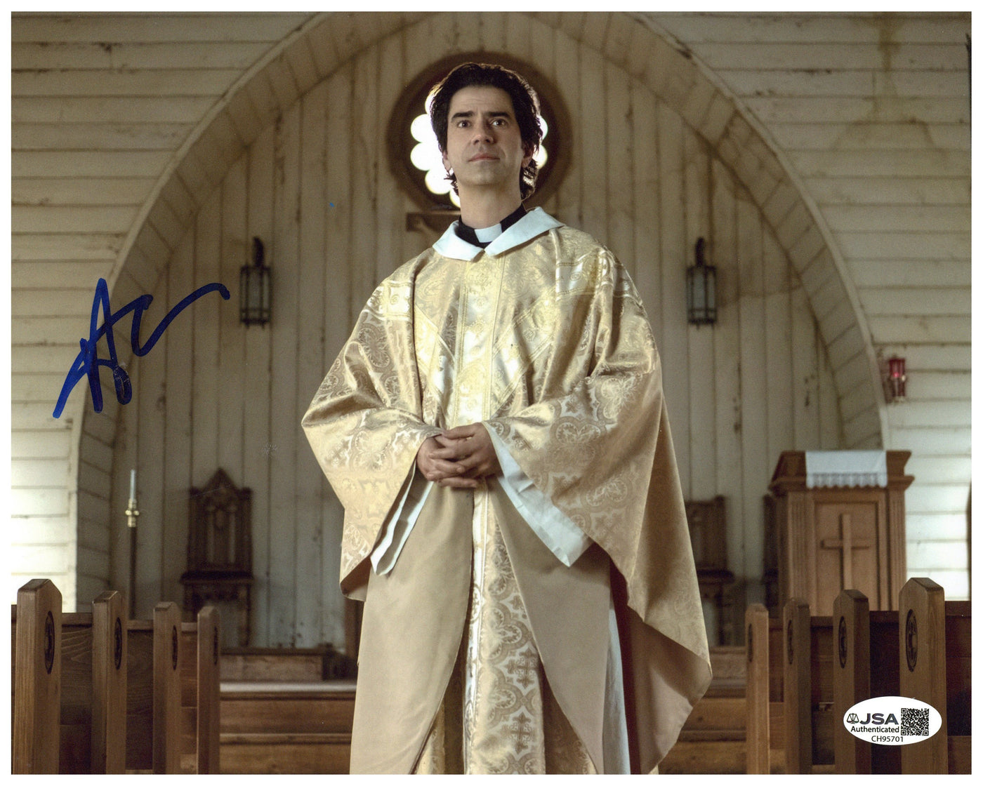 Hamish Linklater Signed 8x10 Photo Midnight Mass Autographed JSA COA 3