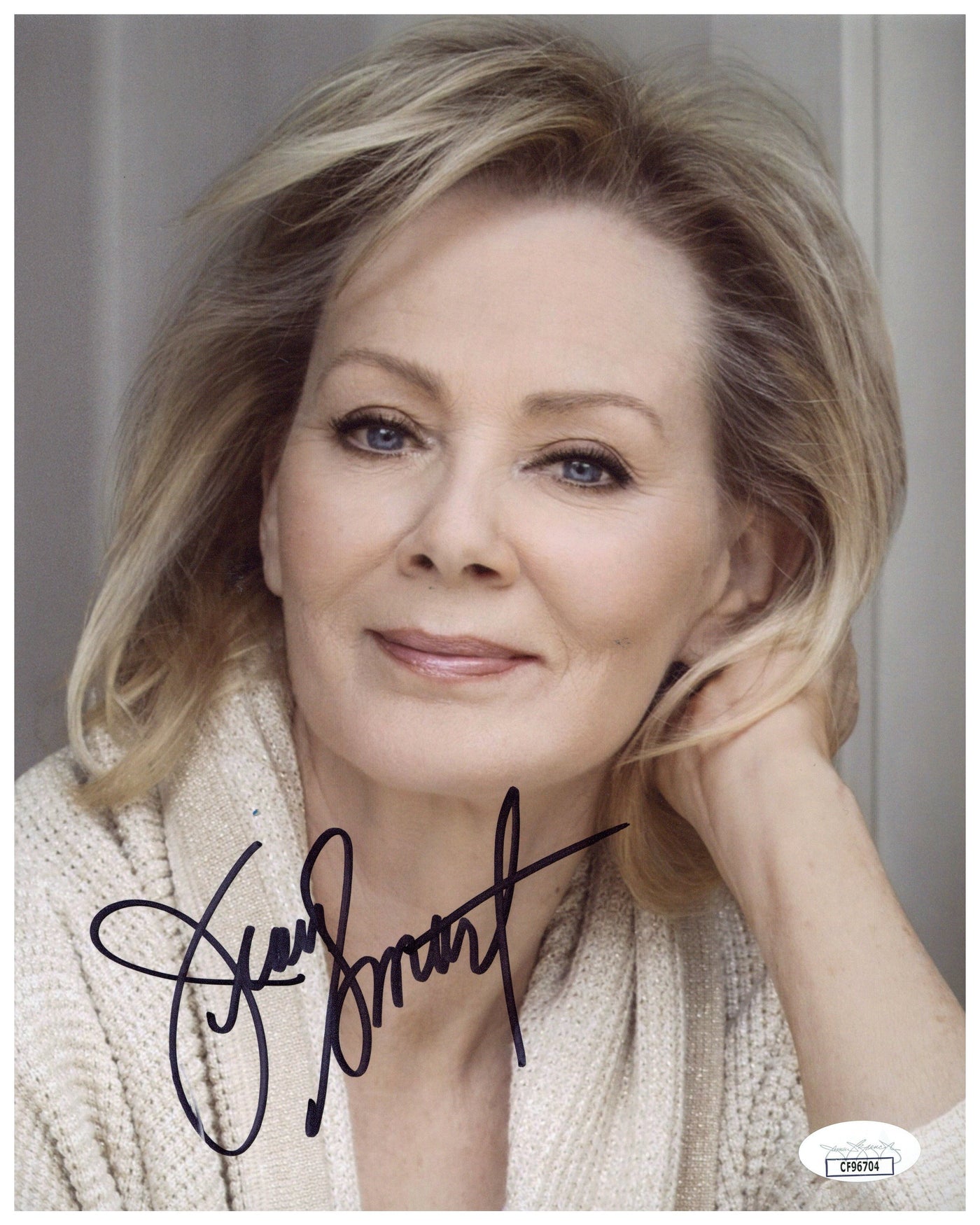 Jean Smart Signed 8x10 Photo Hacks Watchmen Autographed JSA COA