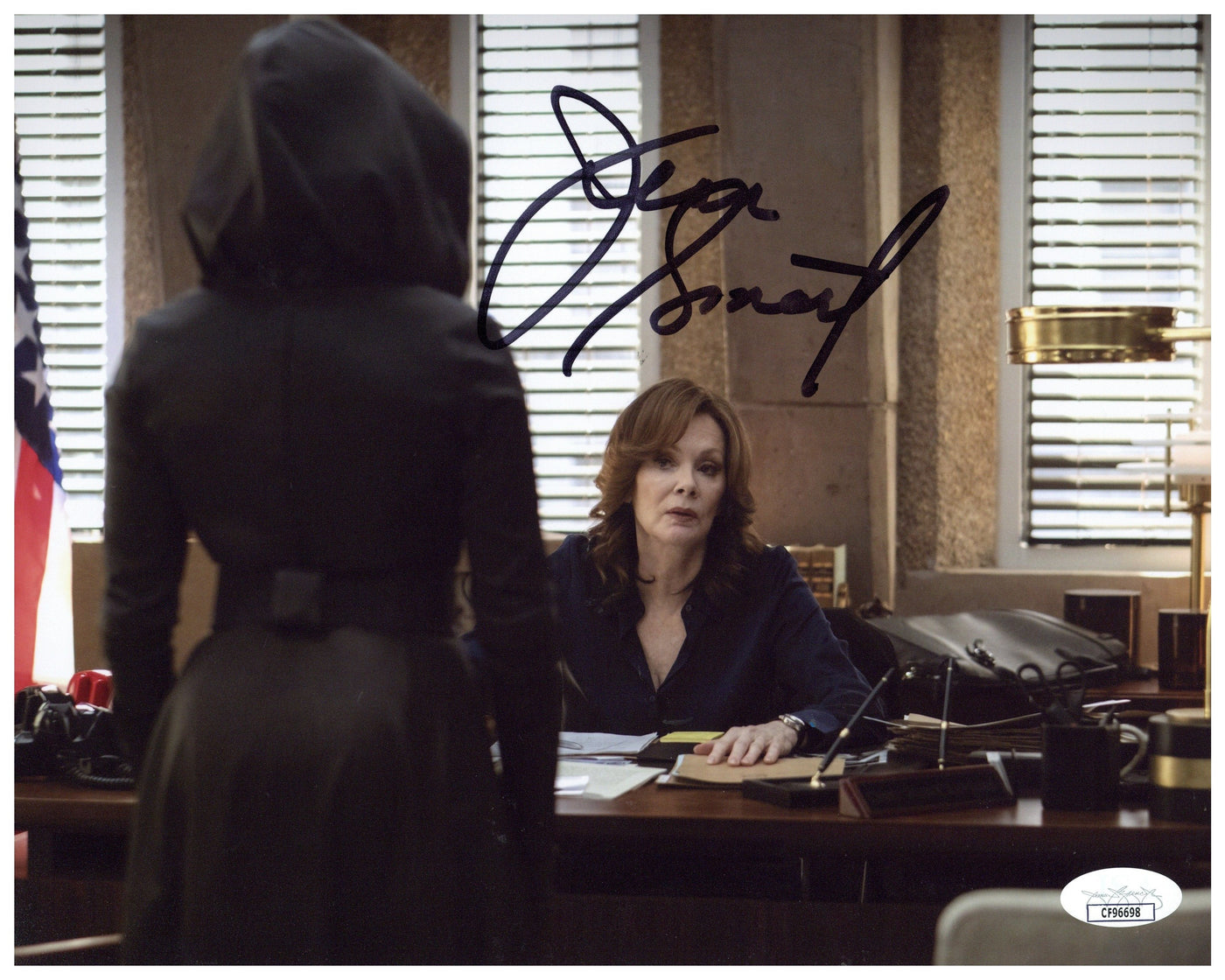 Jean Smart Signed 8x10 Photo Watchmen Autographed JSA COA