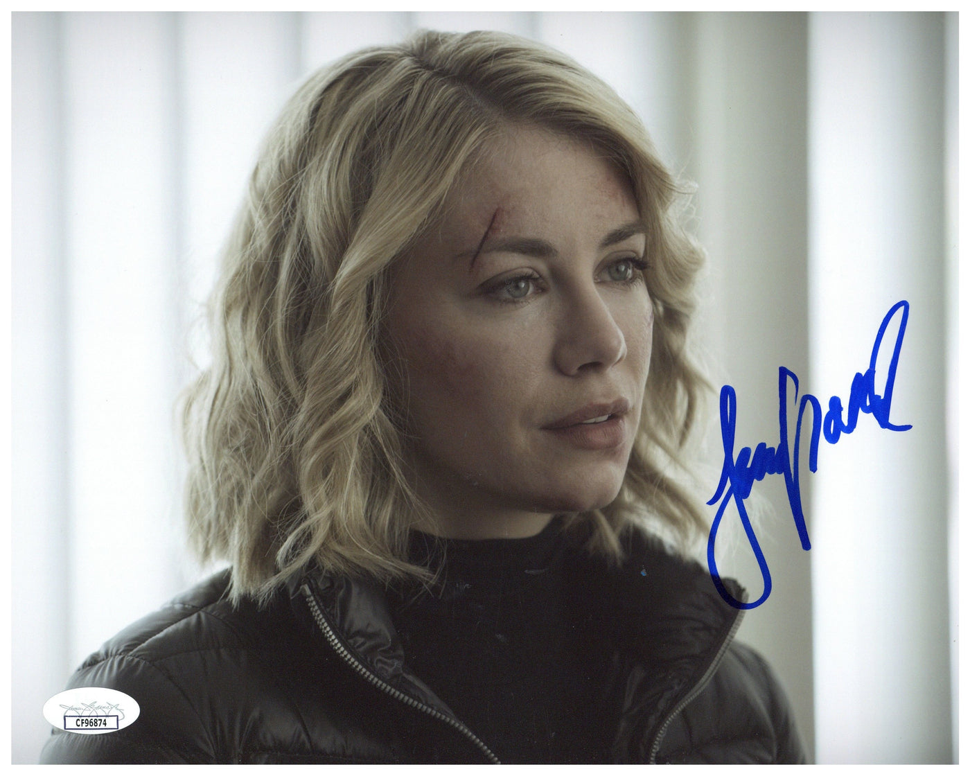 Jennifer Holland Signed 8x10 Photo Peacemaker Autographed JSA COA 5