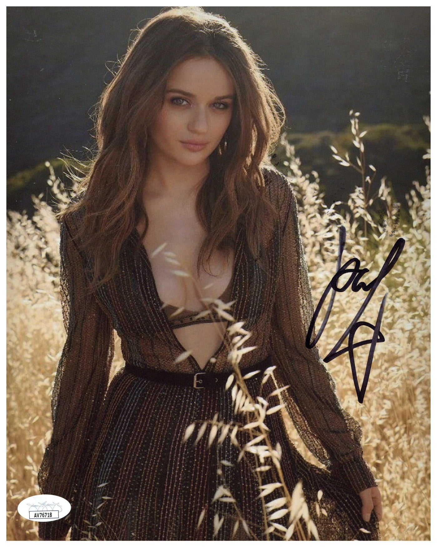 Joey King Signed 8x10 Photo Bullet Train Autographed JSA COA 2