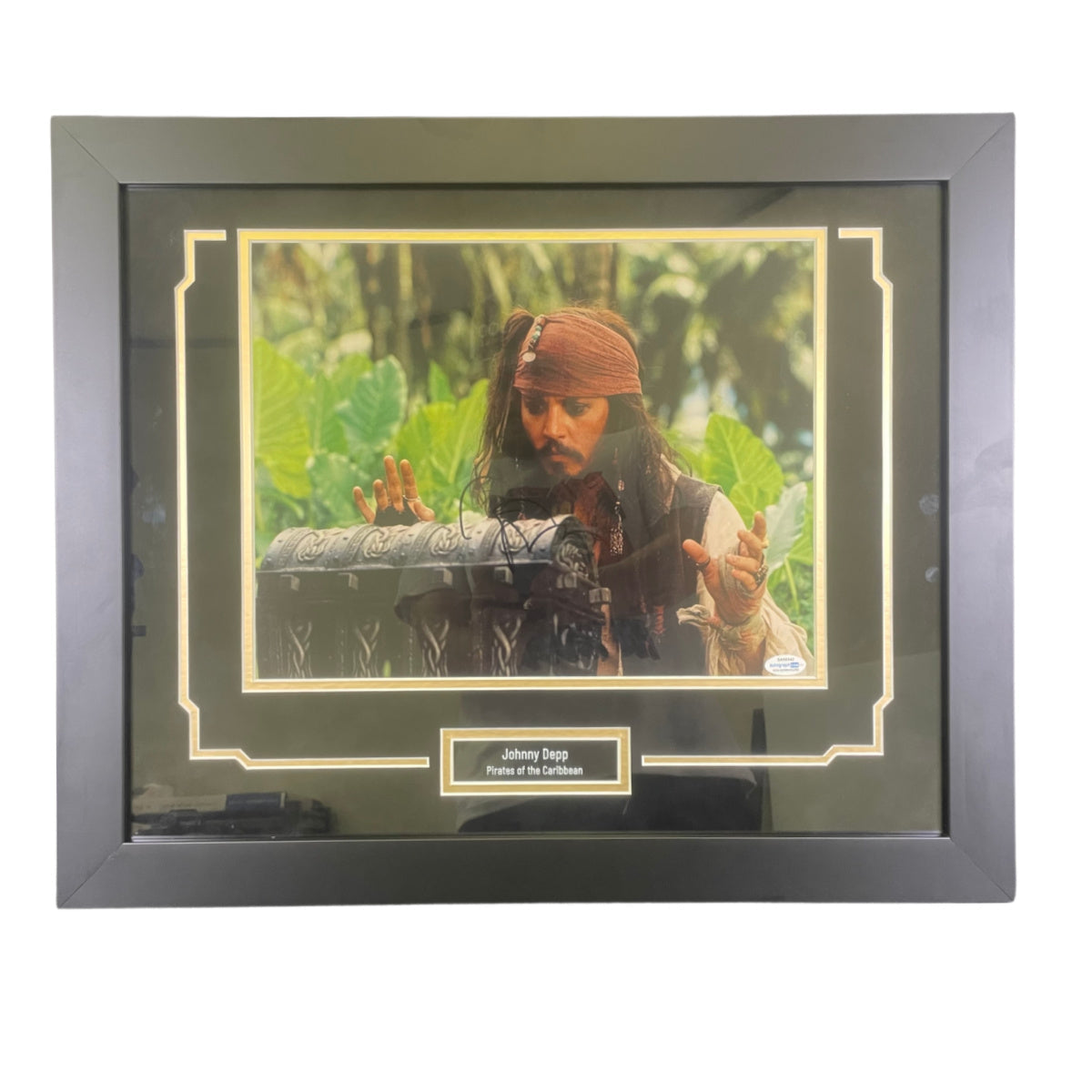 Johnny Depp Signed 11x14 Photo Framed Pirates of the Caribbean Autographed ACOA
