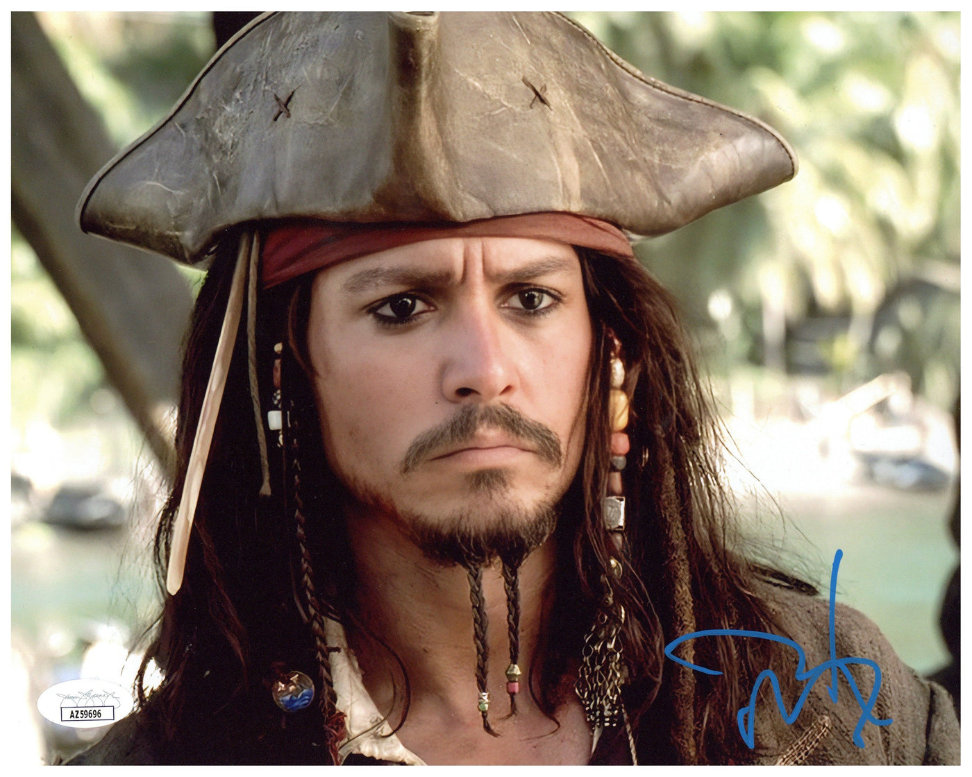 Johnny Depp Signed 8x10 Photo Pirates of the Caribbean 8x10 Autographed JSA COA 4