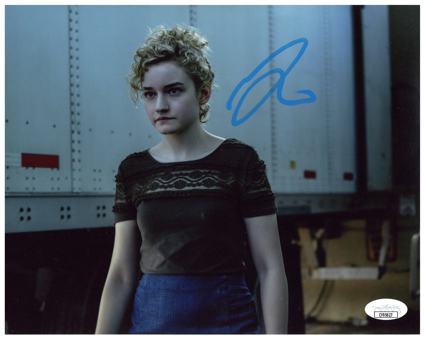 Julia Garner Signed 8x10 Photo Ozark Ruth Autographed JSA COA 7