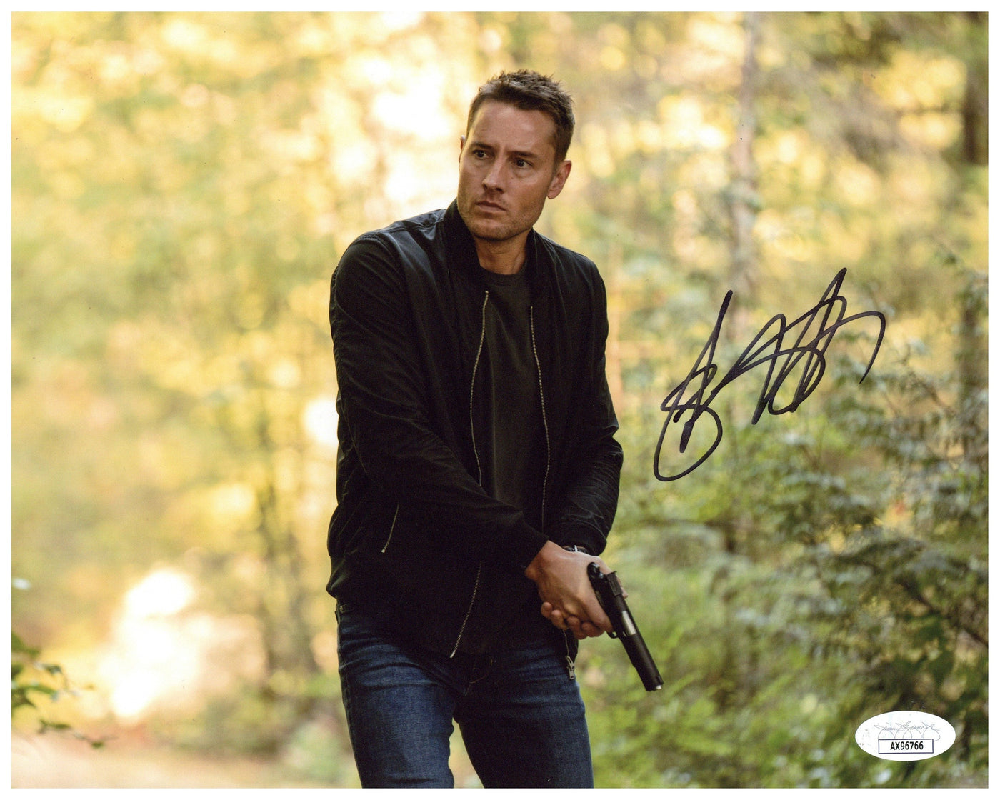 Justin Hartley Signed 8x10 Photo Smallville Autograph JSA COA #3