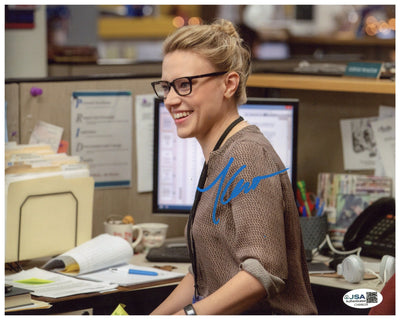 Kate McKinnon Signed 8x10 Photo Bombshell Autographed JSA COA