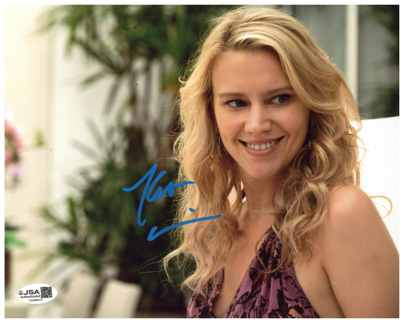 Kate McKinnon Signed 8x10 Photo Rough Night Autographed JSA COA