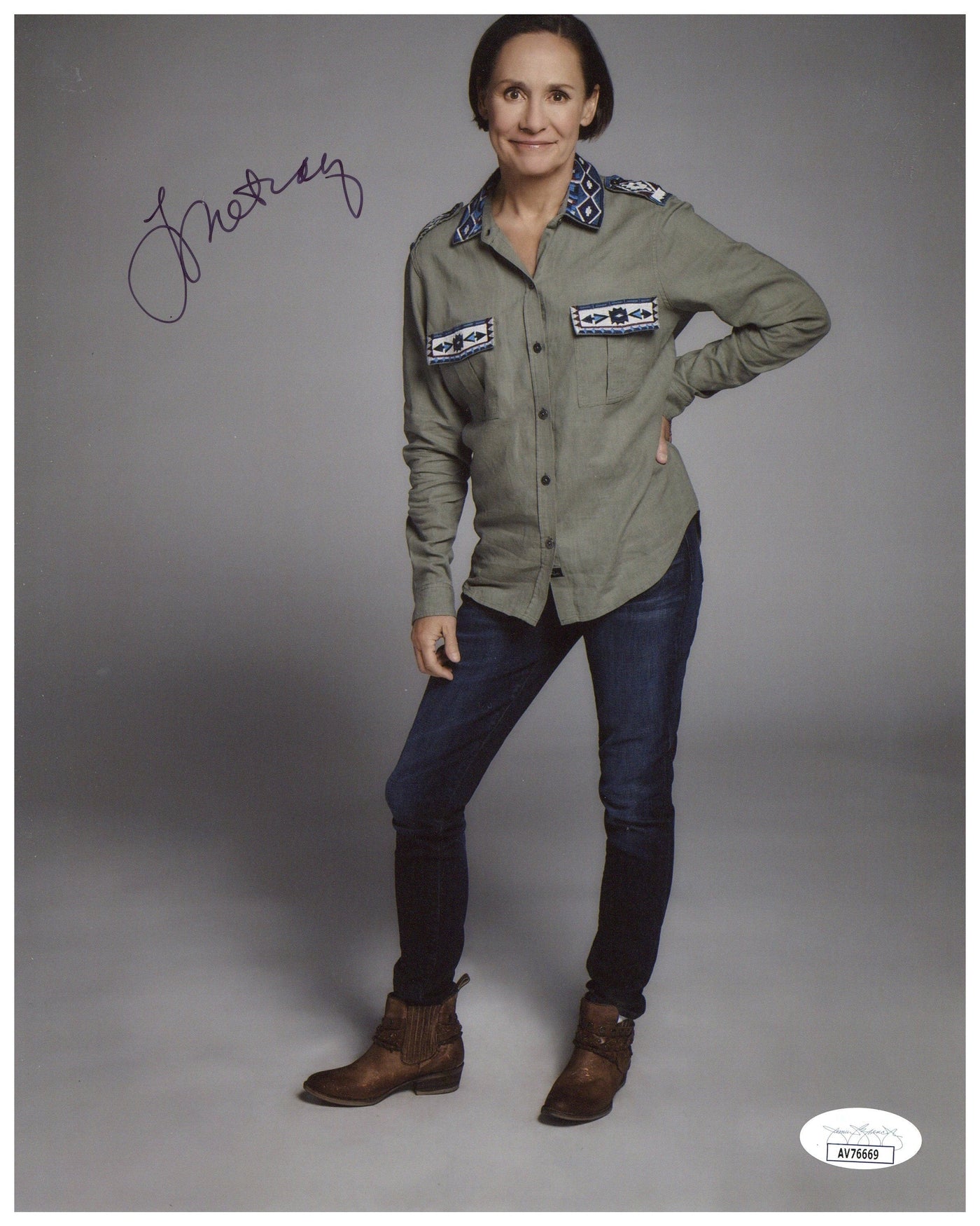 Laurie Metcalf Autographed 8x10 Photo Roseanne Jackie Harris Signed JSA COA