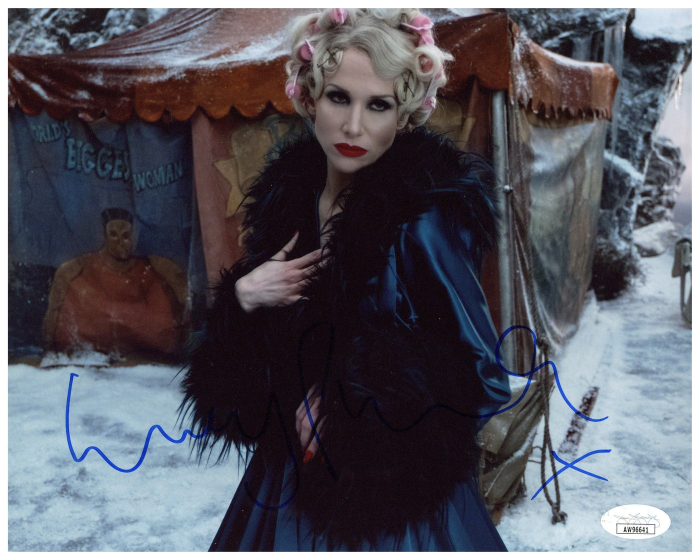 Lucy Punch Signed 8x10 Photo A Series of Unfortunate Event Autographed JSA COA #2