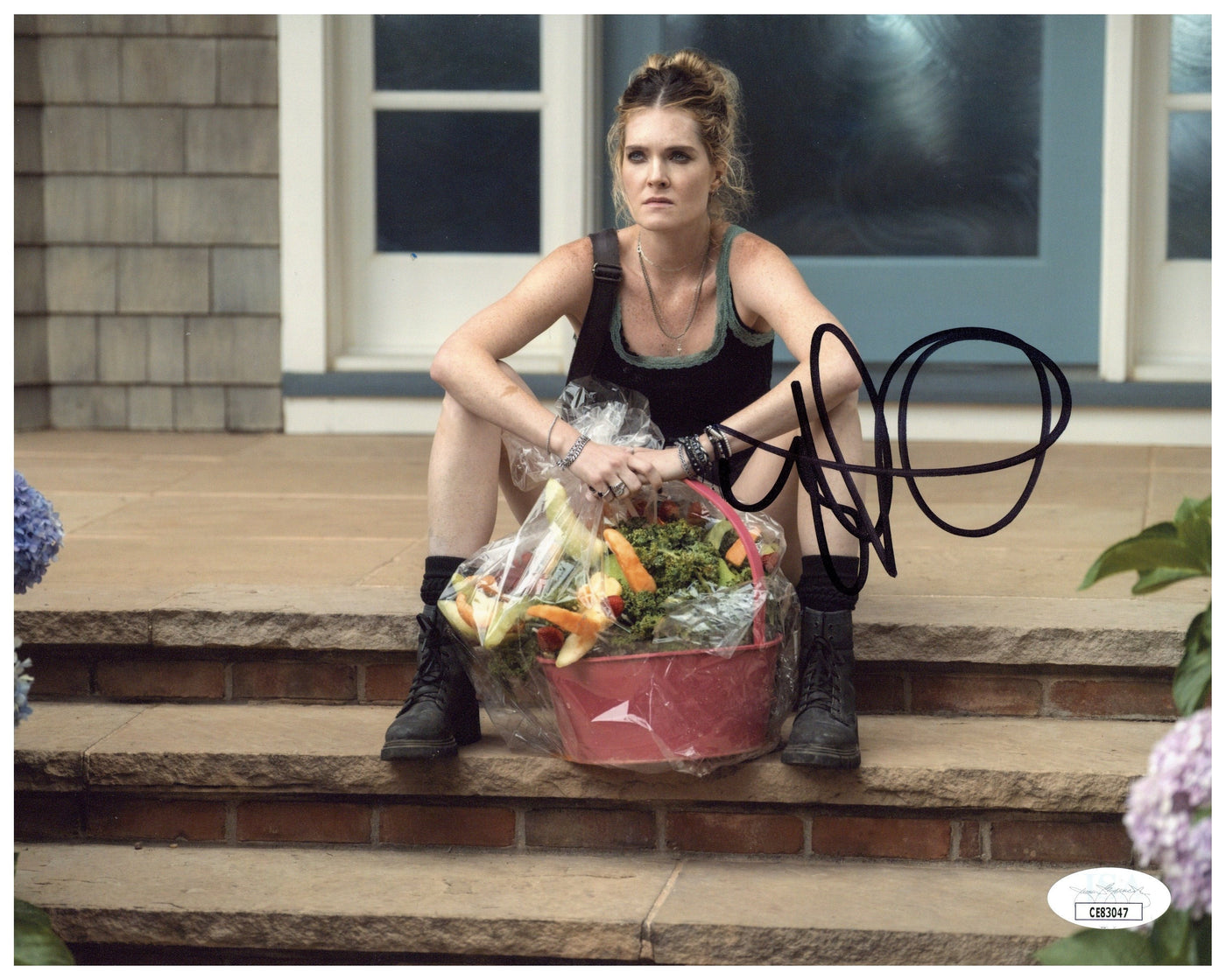 Meghann Fahy Signed 8x10 Photo Sirens Autographed JSA COA 2