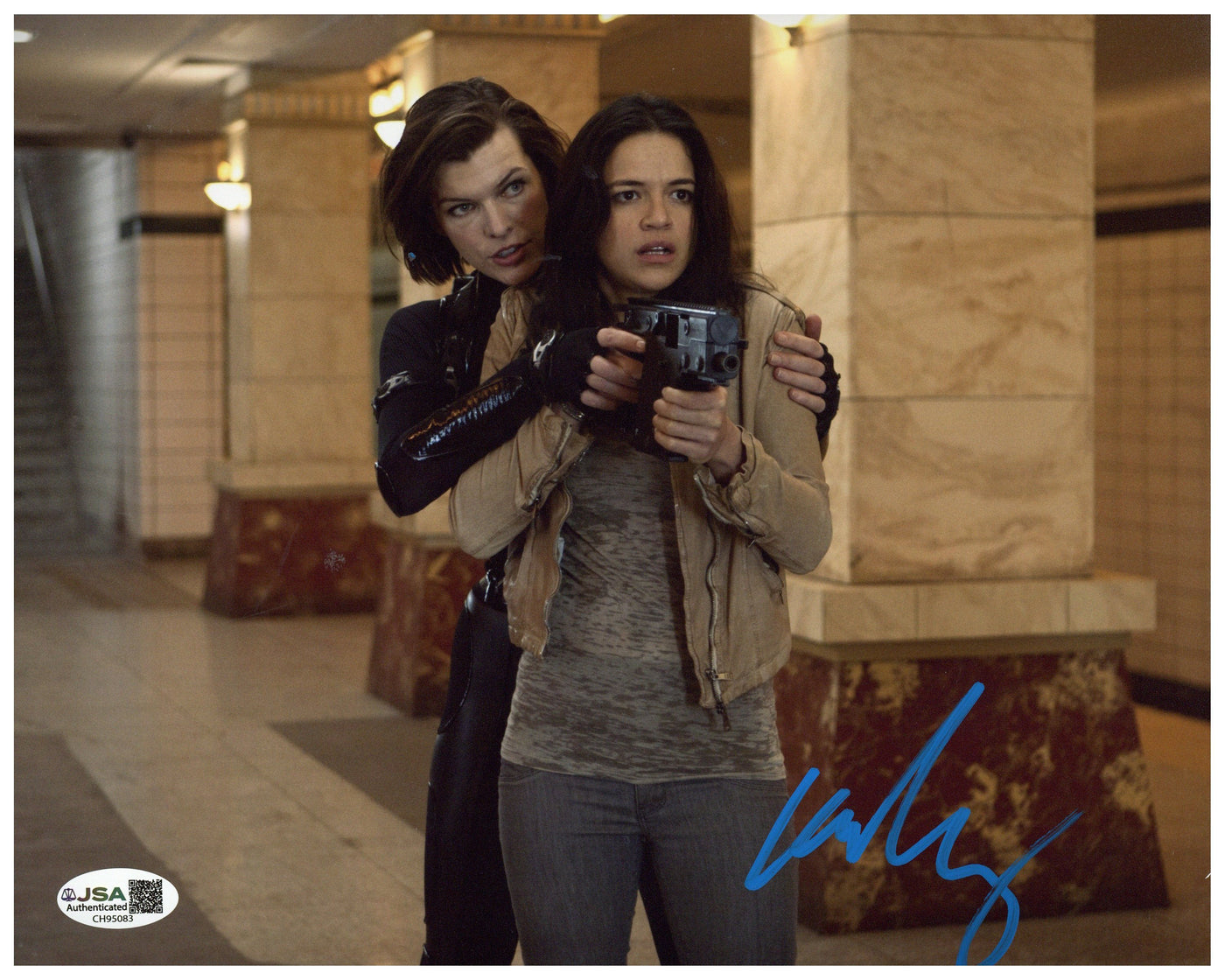 Michelle Rodriguez Signed 8x10 Photo Resident Evil Autographed JSA COA 2