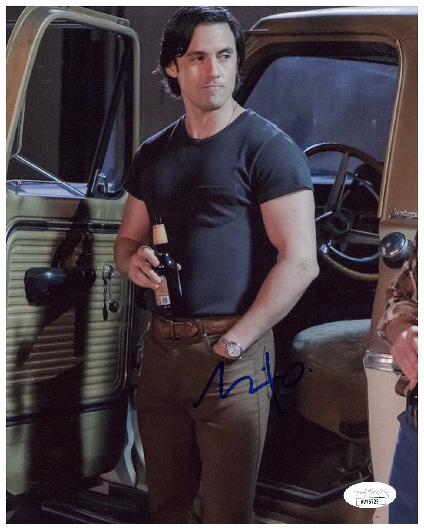 Milo Ventimiglia Signed 8x10 Photo This Is Us Authentic Autographed JSA COA #2