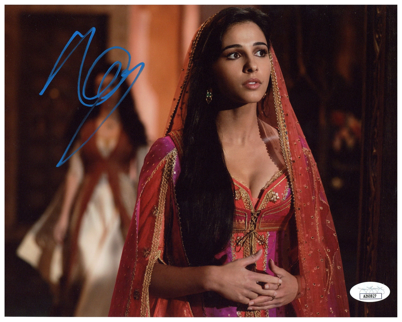 Naomi Scott Signed 8x10 Photo ALADDIN Jasmine Autograph JSA COA