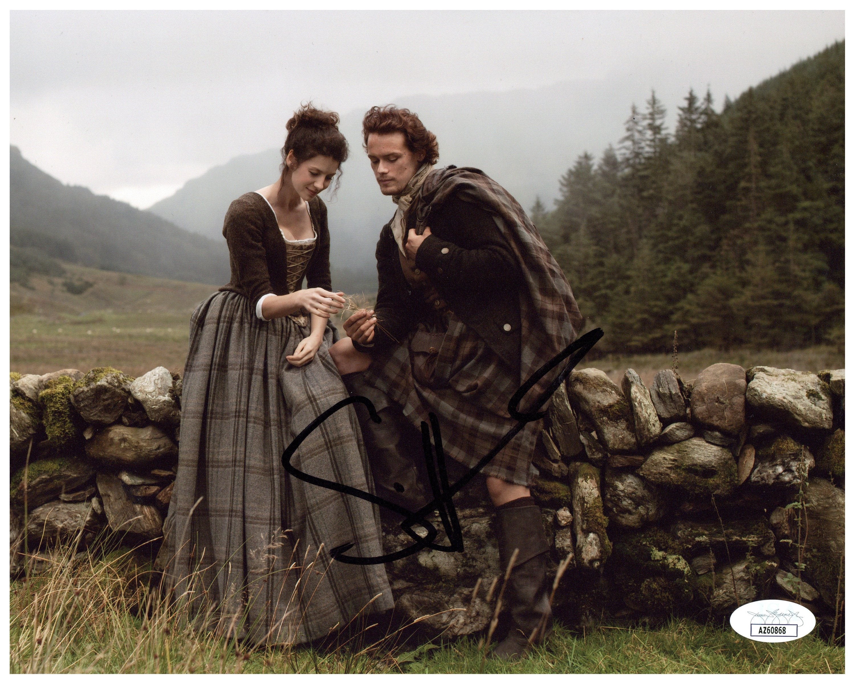 Outlander' Star Sam Heughan Celebrates Milestone With Sexy New Pic Outlander' Star Sam Heughan Celebrates Milestone With Sexy New Pic