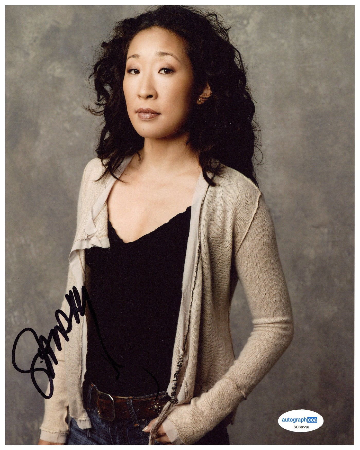 Sandra Oh Signed 8x10 Photo Grey Anatomy Authentic Autographed ACOA