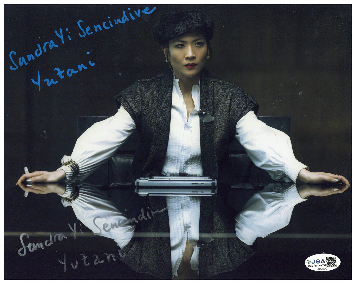 Sandra Yi Sencindiver Signed 8x10 Photo Alien Earth Autographed JSA COA
