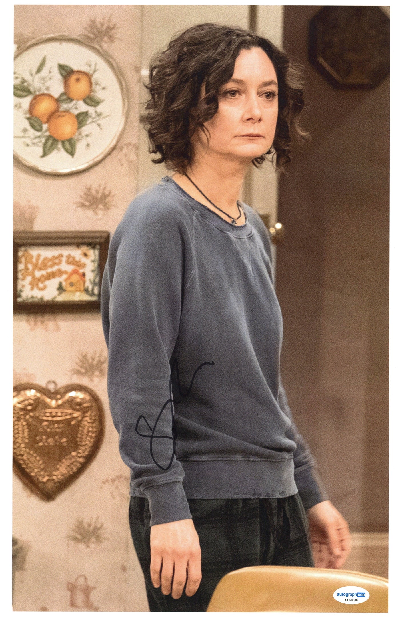 Sara Gilbert Signed 11x17 Photo Roseanne Darlene Conner Autographed AutographCOA