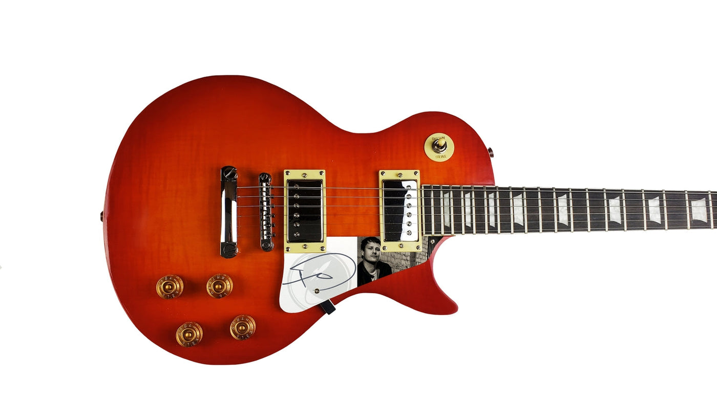 Tom DeLonge Signed Custom LP Cherry Guitar Blink 182 Autographed ACOA ...