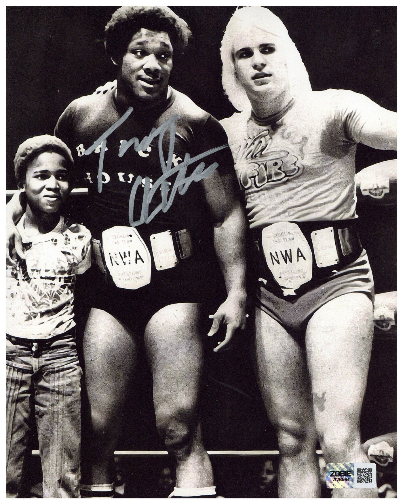 Tony Atlas Signed 8x10 Photo WWF WWE HOF Autographed Zobie COA 3