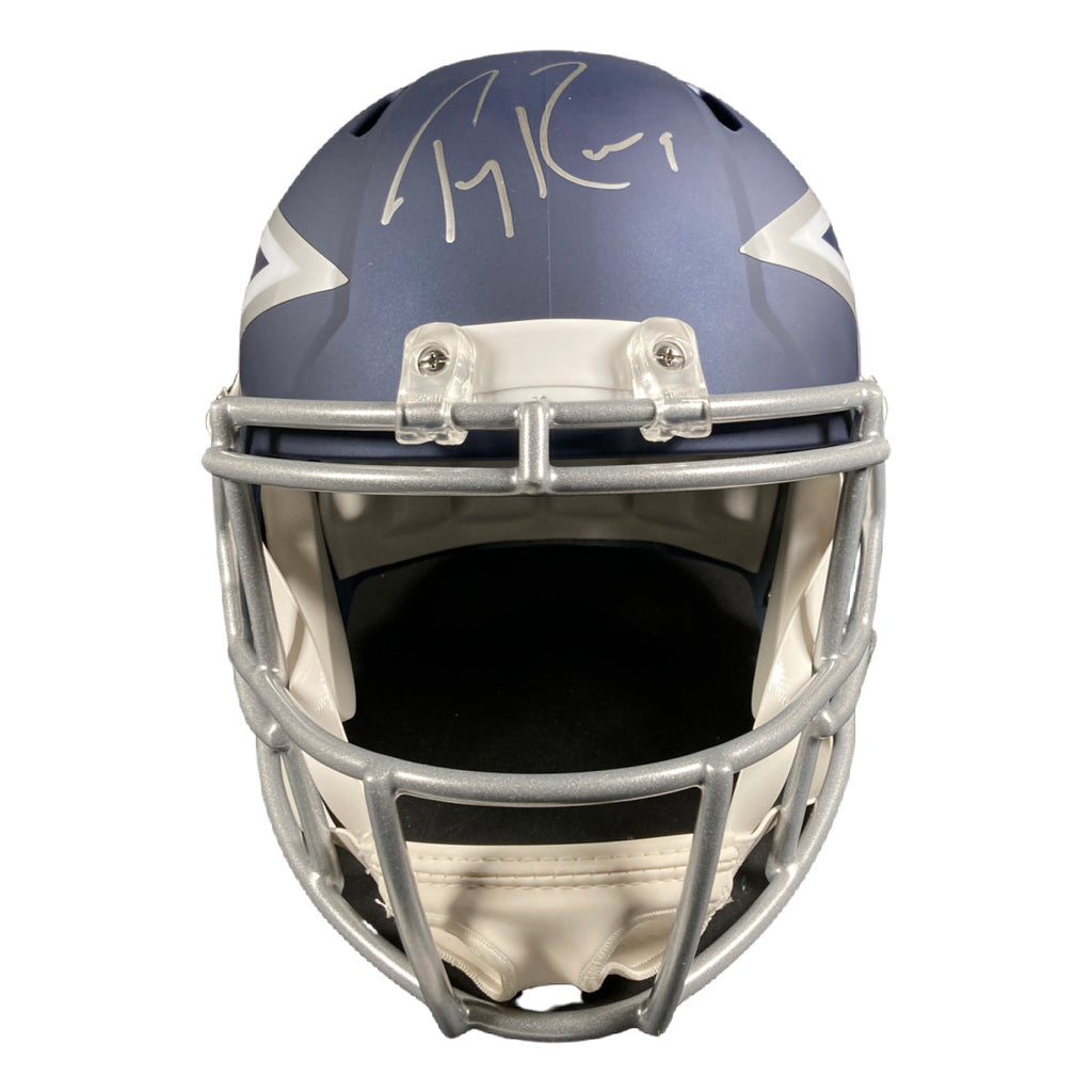 Michael Vick Atlanta Falcons Signed Mini Helmet Autographed BAS COA – Zobie  Productions