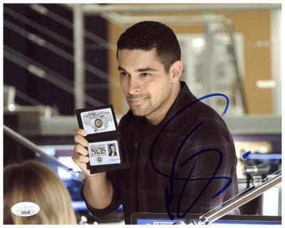 Wilmer Valderrama Signed 8x10 Photo NCIS Autographed JSA COA 2
