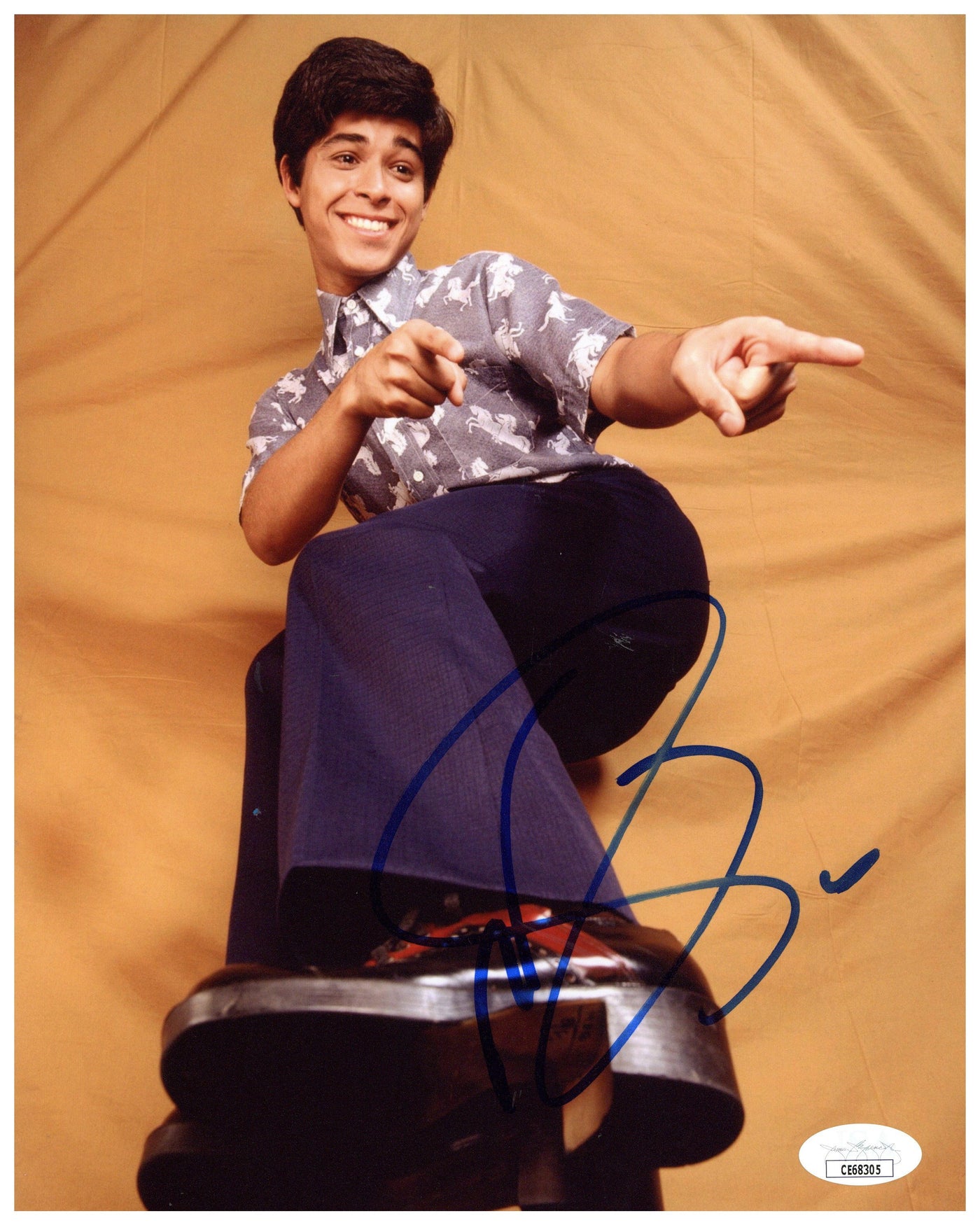 Wilmer Valderrama Signed 8x10 Photo That 70s Show Autographed JSA COA 2