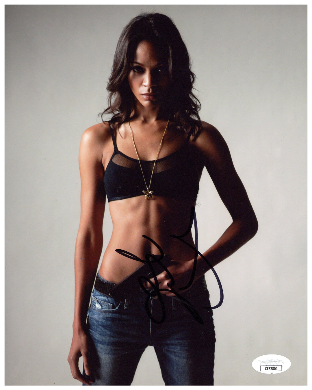 Zoe Saldaña Signed 8x10 Photo Colombiana Autographed JSA COA Zoe Saldaña Signed 8x10 Photo Colombiana Autographed JSA COA