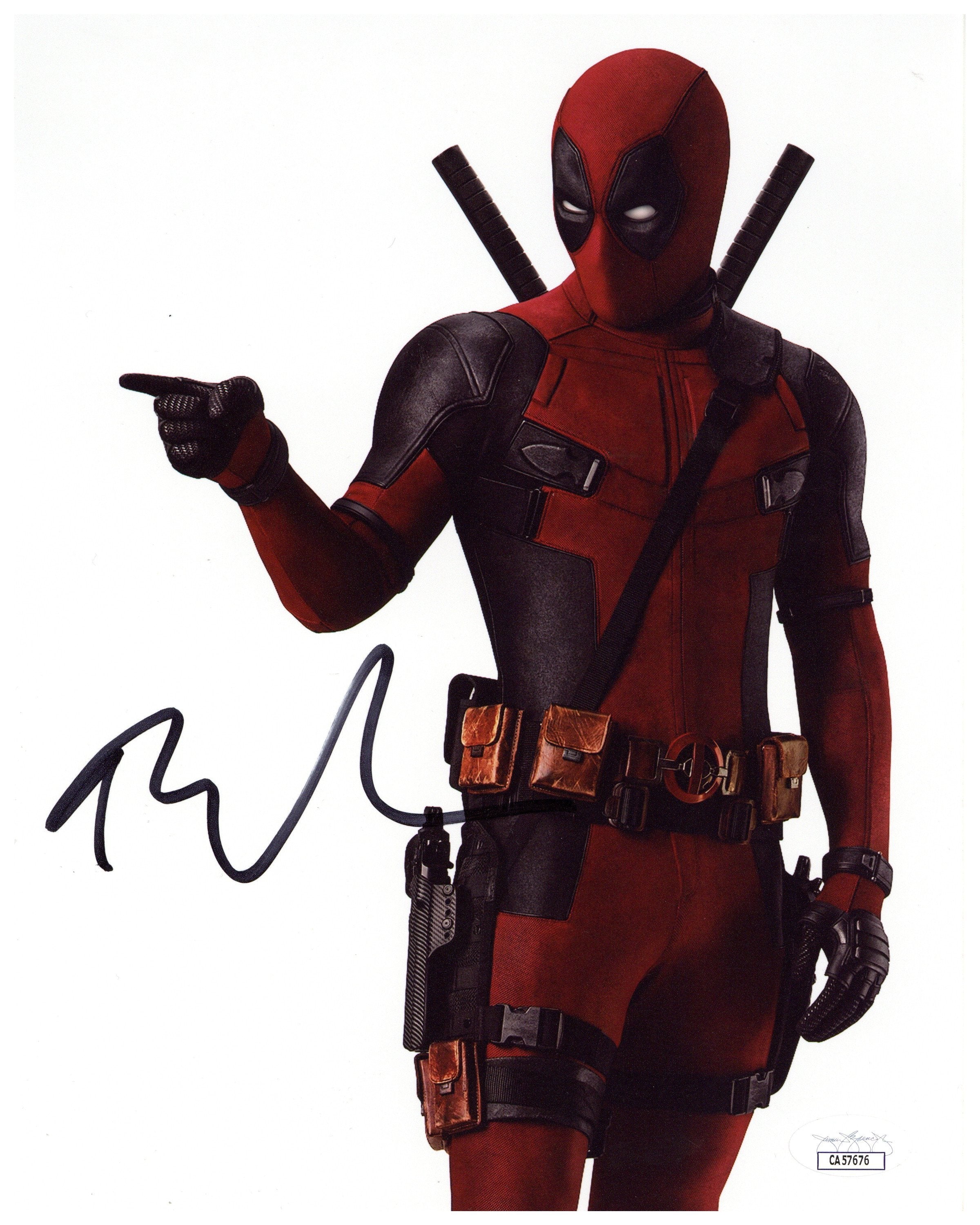 Ryan Reynolds Signed 8x10 Photo Deadpool Wade Wilson Autographed JSA COA