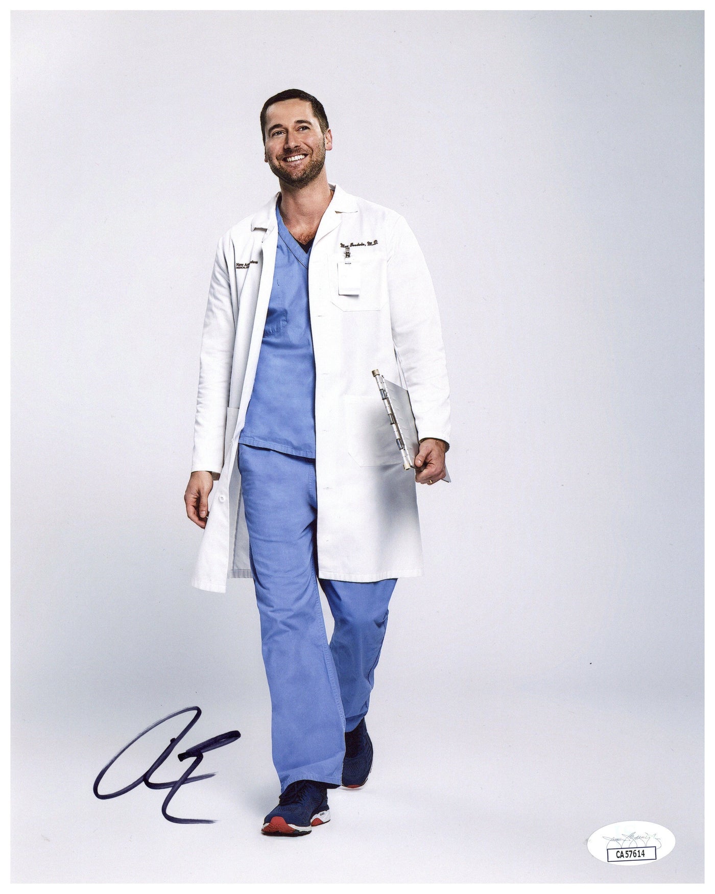 Ryan Eggold Signed 8x10 Photo New Amsterdam Autographed JSA COA