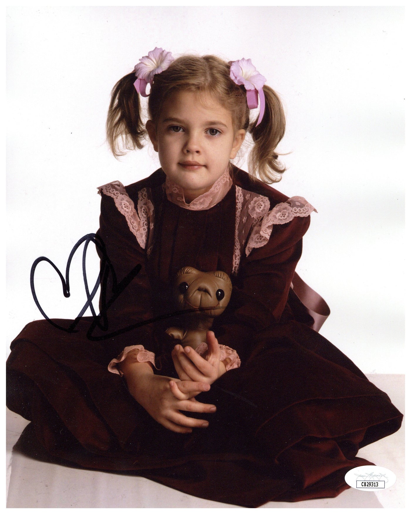 Drew Barrymore Signed 8x10 Photo E.T. The Extra-Terrestrial Autographed JSA COA 4
