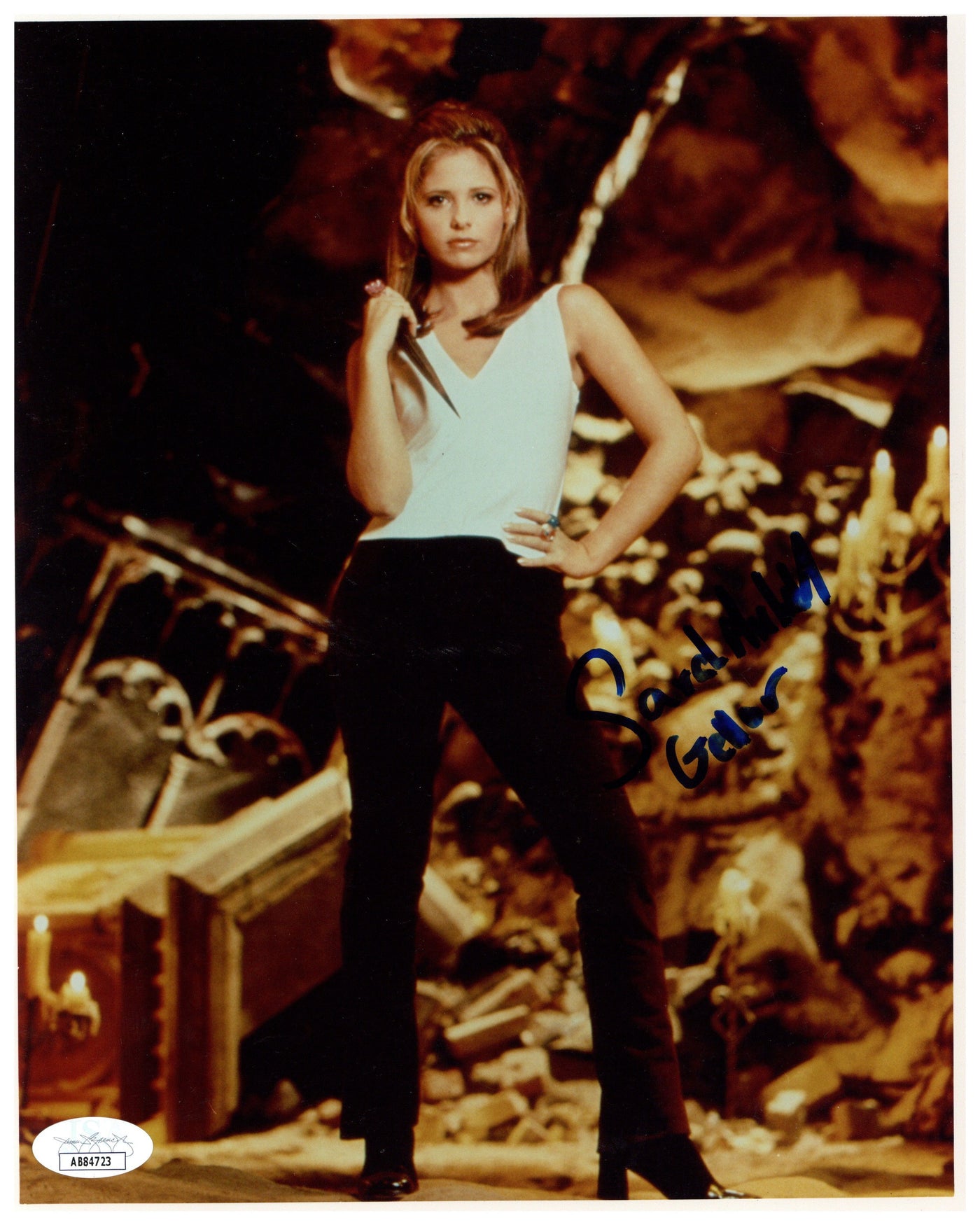 Sarah Michelle Gellar Signed 8x10 Photo Buffy Authentic Autographed JSA COA
